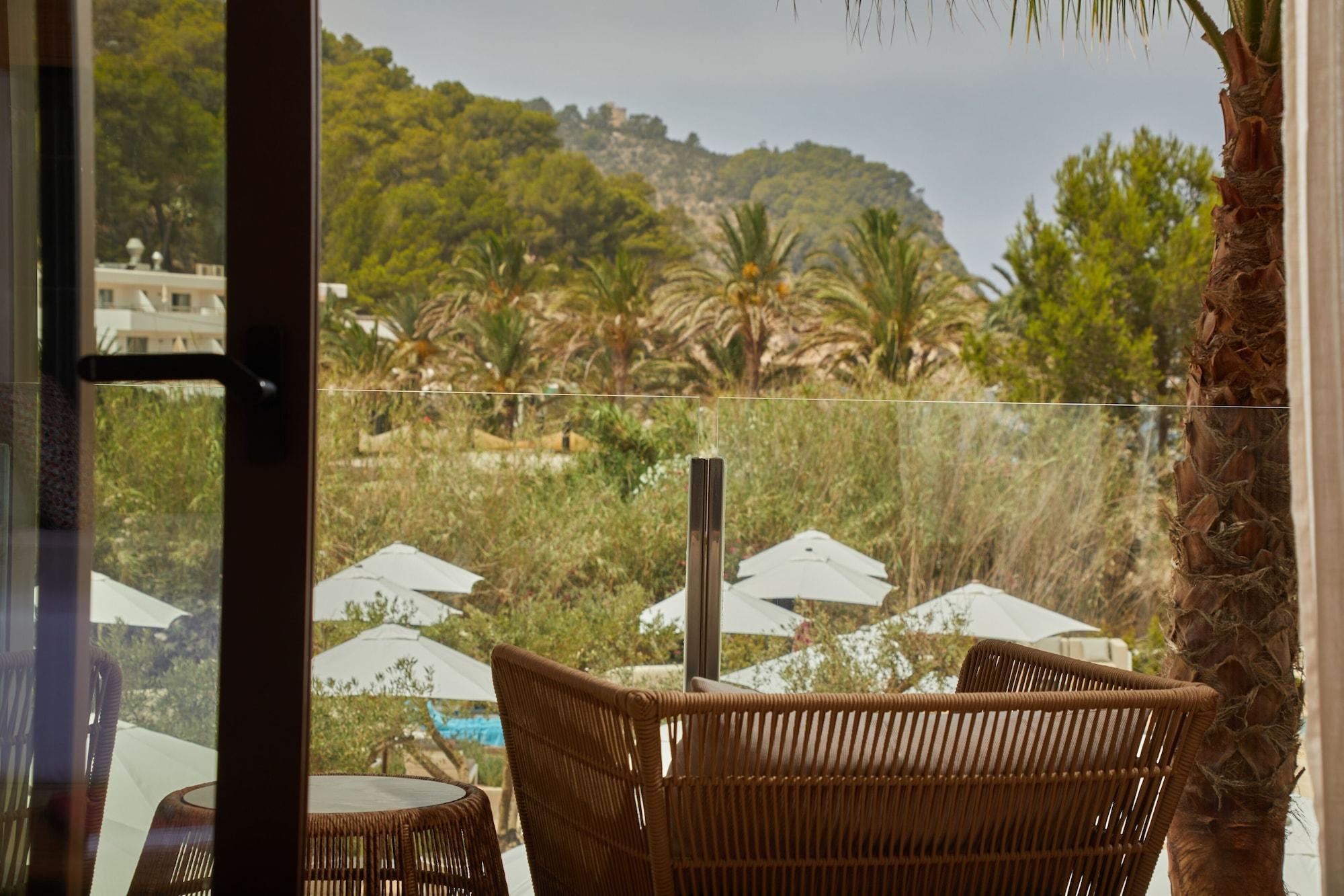 Cala San Miguel Ibiza Resort, Adults Only, Curio Collection By Hilton Port de Sant Miguel المظهر الخارجي الصورة View from the hotel